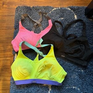 VS Sports Bras